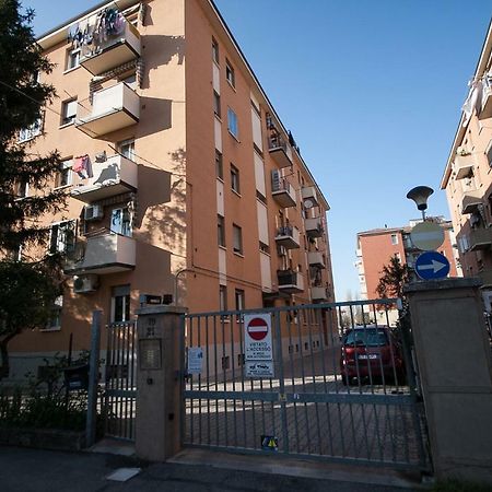 Affittacamere Gobetti Bologna Bagian luar foto
